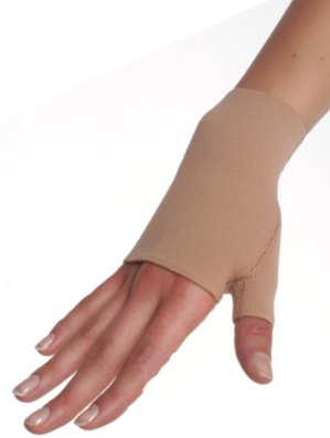 woman-wearing-lymphedema-glove